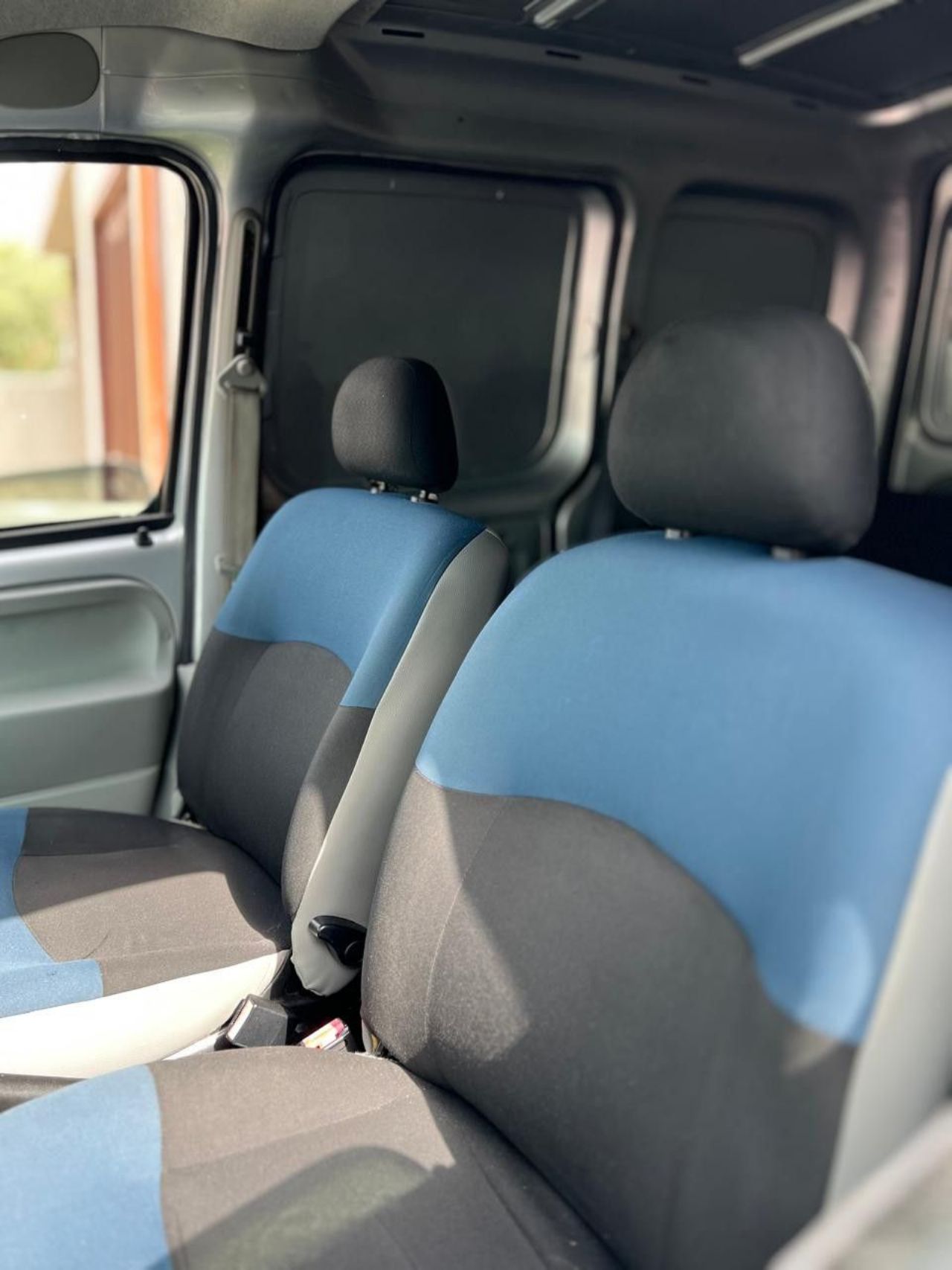 Renault Kangoo Usada Financiado en Córdoba, deRuedas