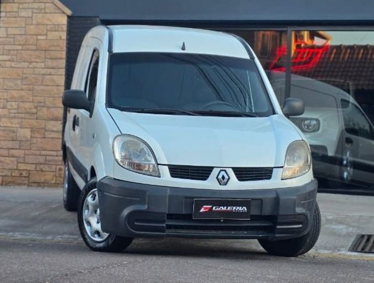 Renault Kangoo Usada en Mendoza, deRuedas