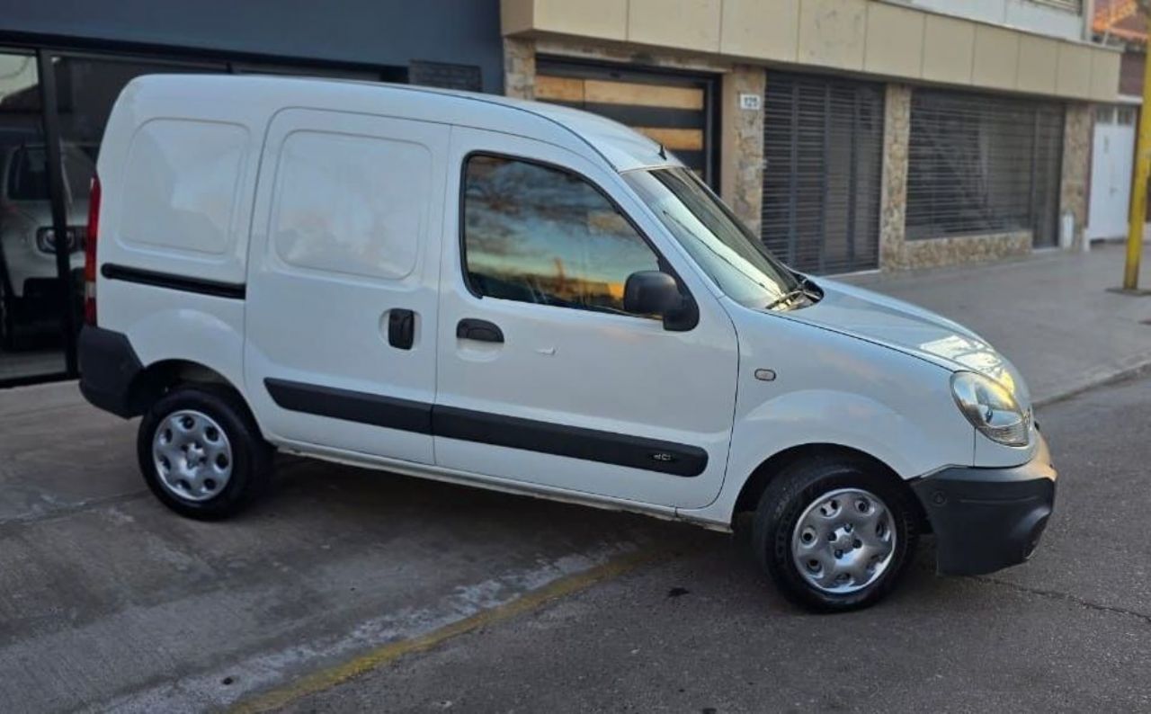 Renault Kangoo Usada en Mendoza, deRuedas