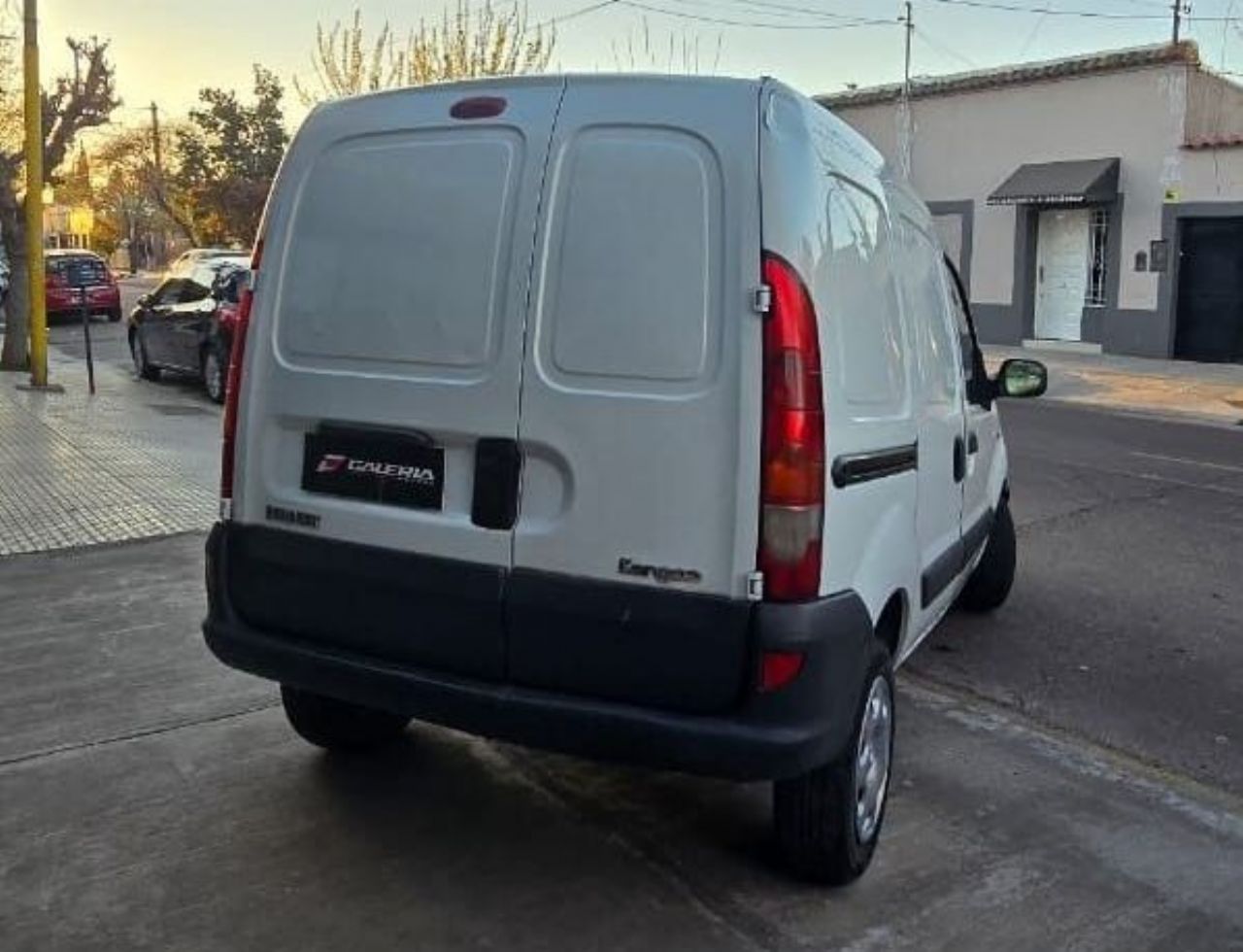 Renault Kangoo Usada en Mendoza, deRuedas