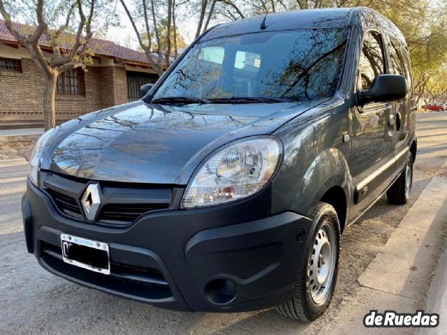 Renault Kangoo Usada en Mendoza, deRuedas