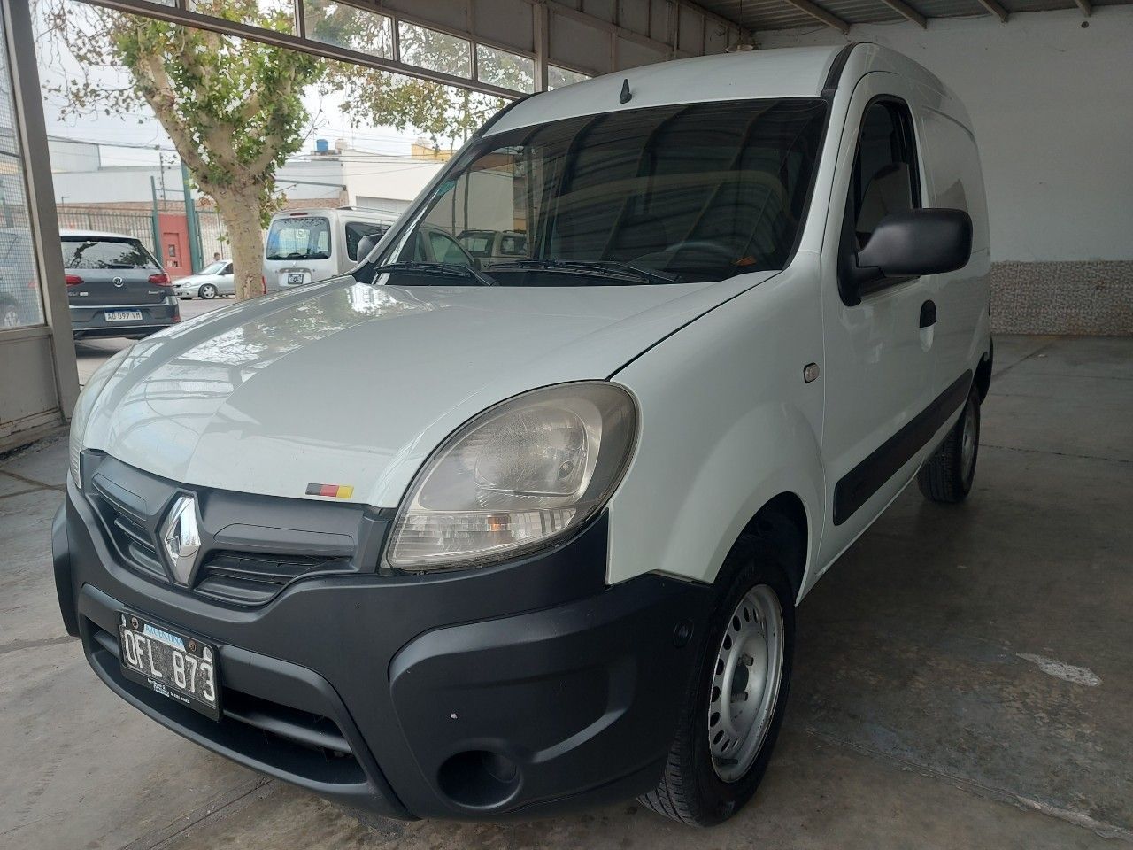 Renault Kangoo Usada en Mendoza, deRuedas