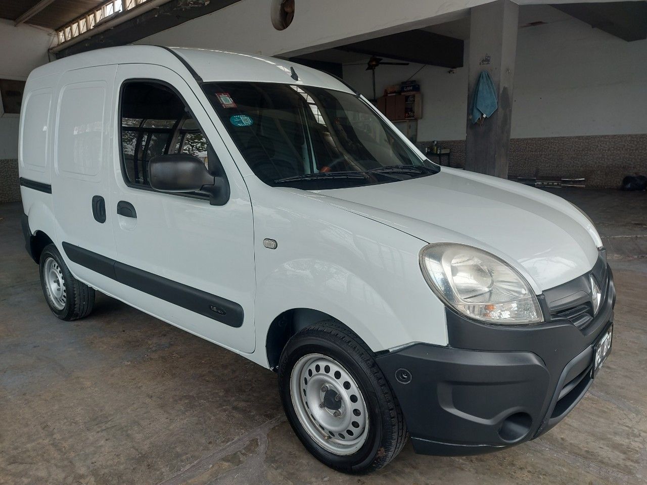 Renault Kangoo Usada en Mendoza, deRuedas