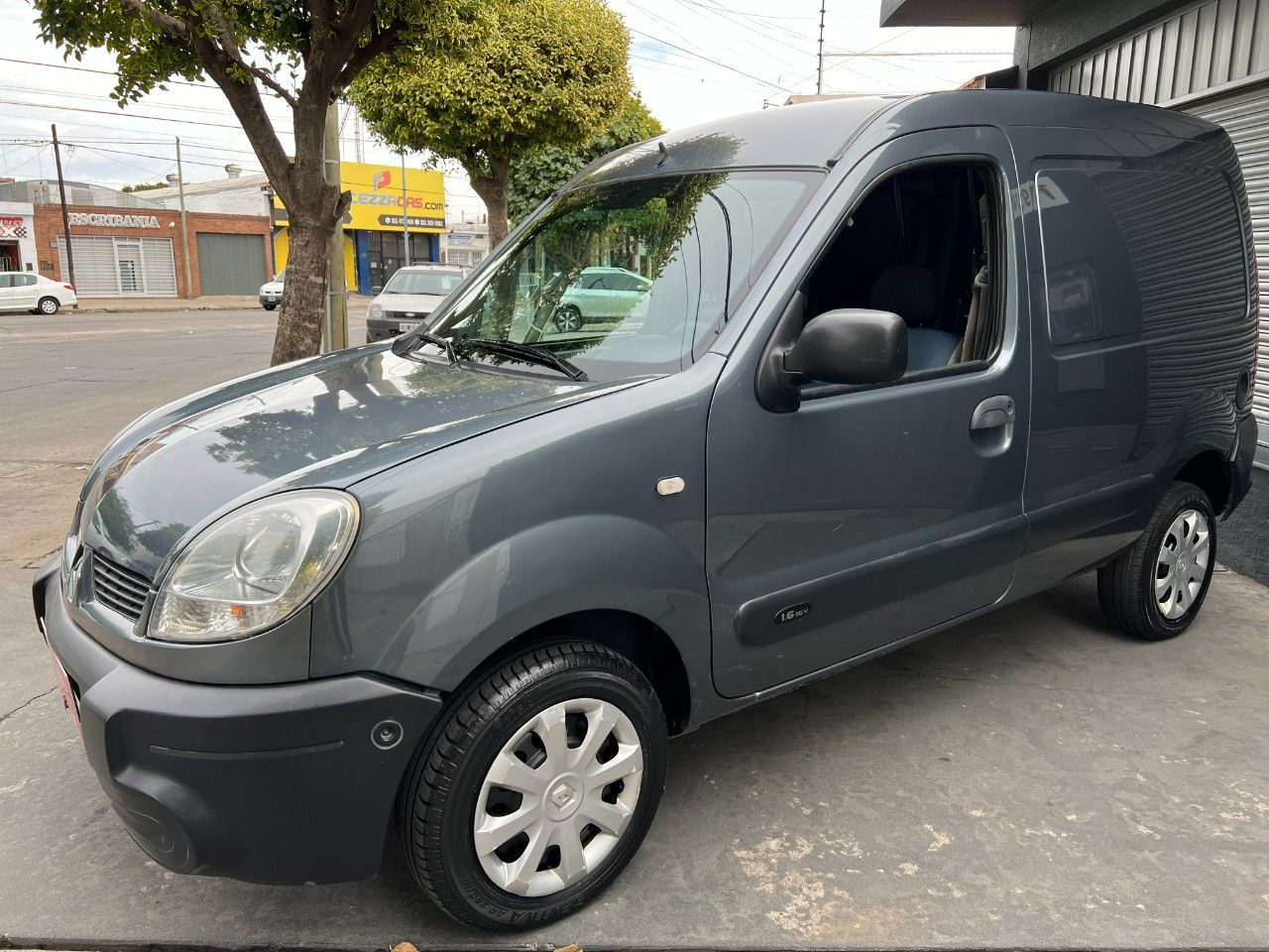 Renault Kangoo Usada en Córdoba, deRuedas