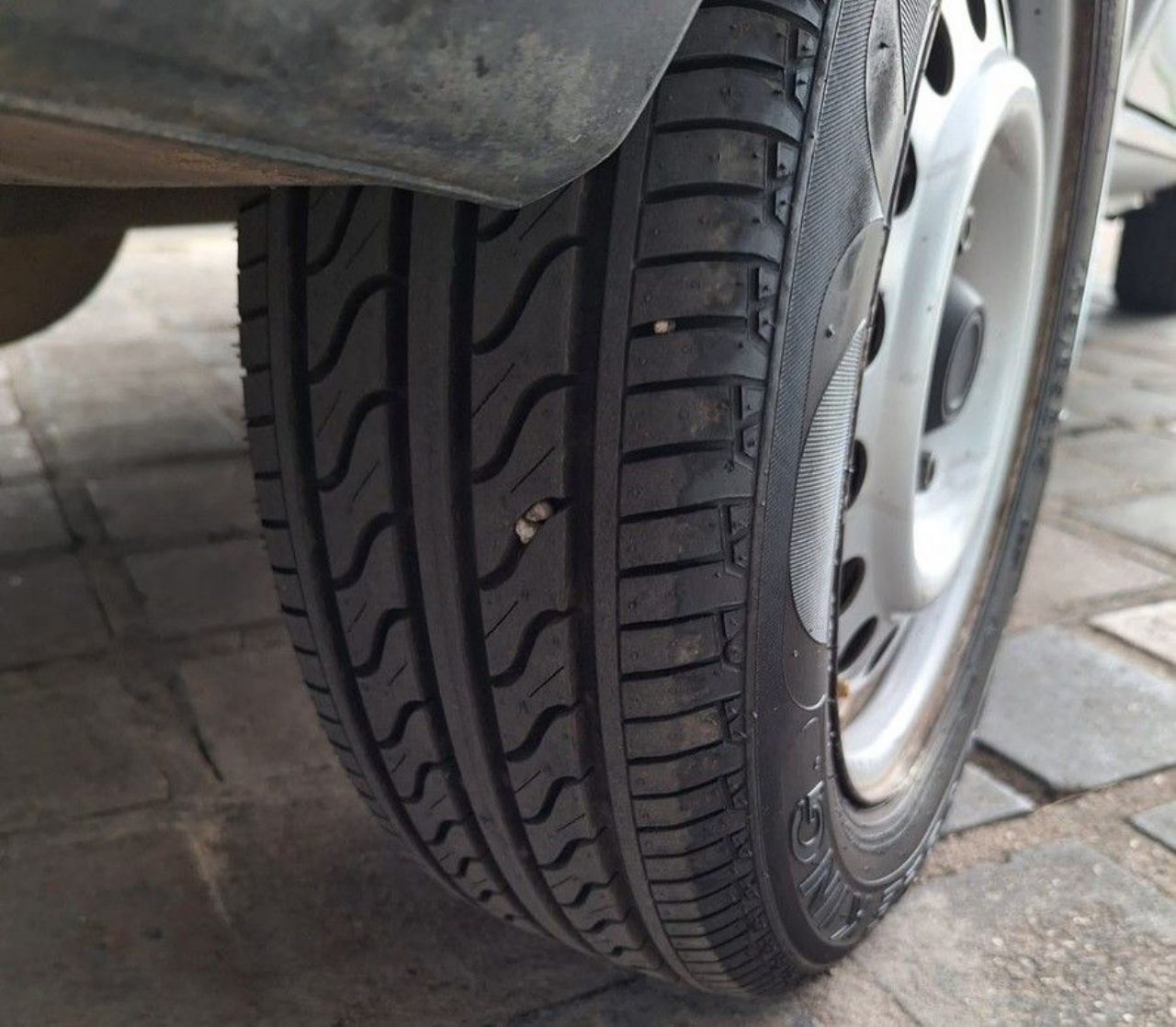 Renault Kangoo Usada en Córdoba, deRuedas