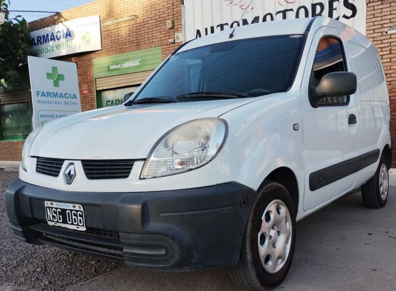 Renault Kangoo Usada en Mendoza, deRuedas