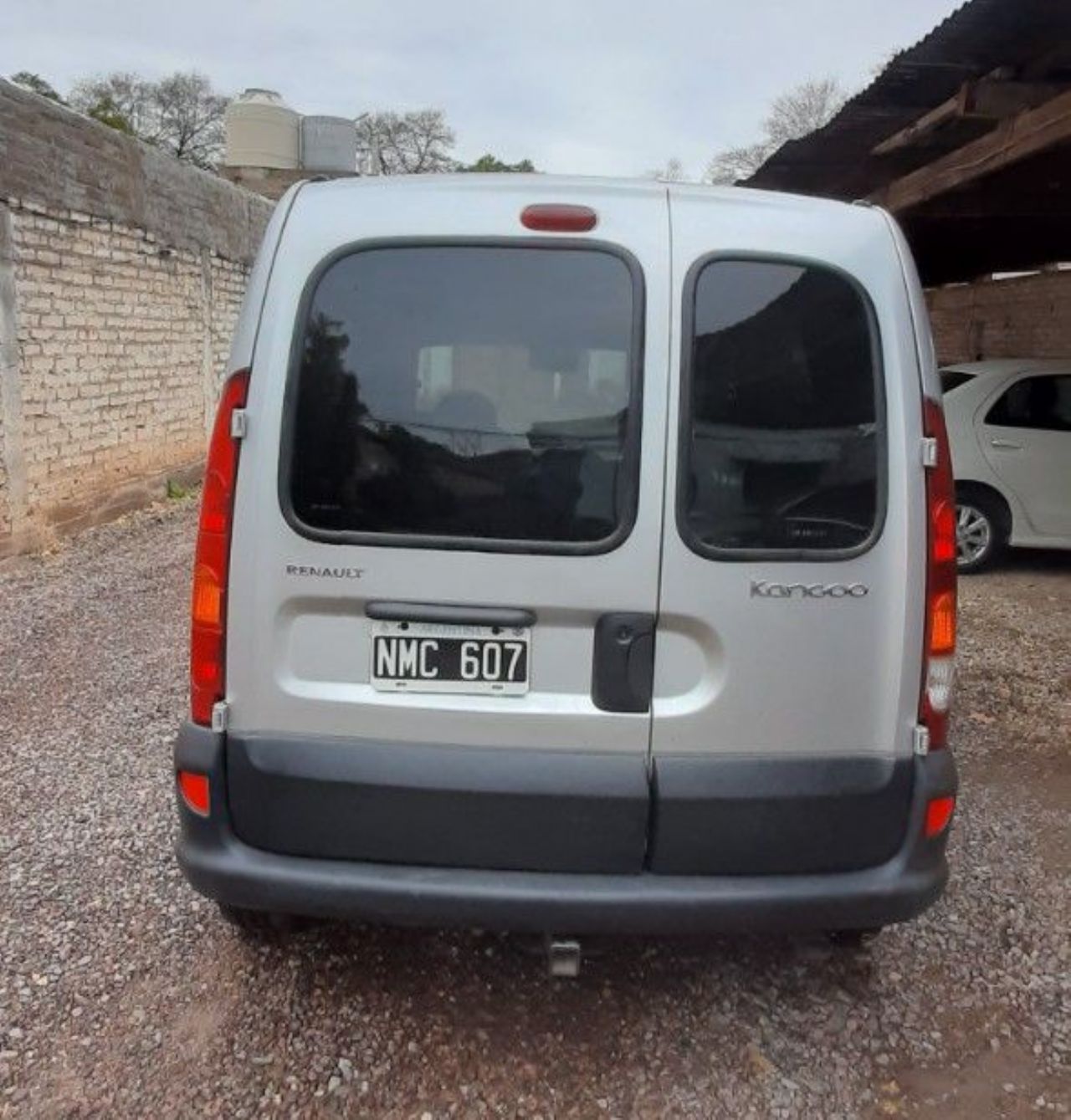 Renault Kangoo Usada en Mendoza, deRuedas