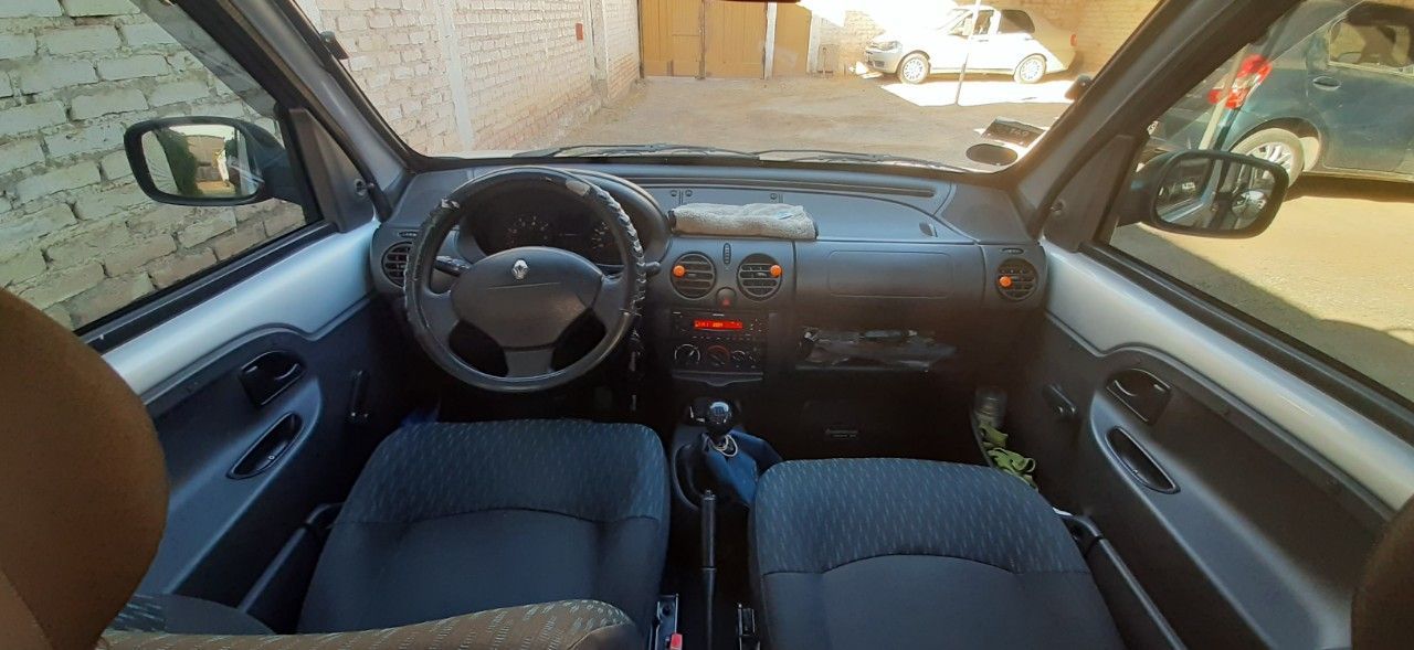 Renault Kangoo Usada en Mendoza, deRuedas