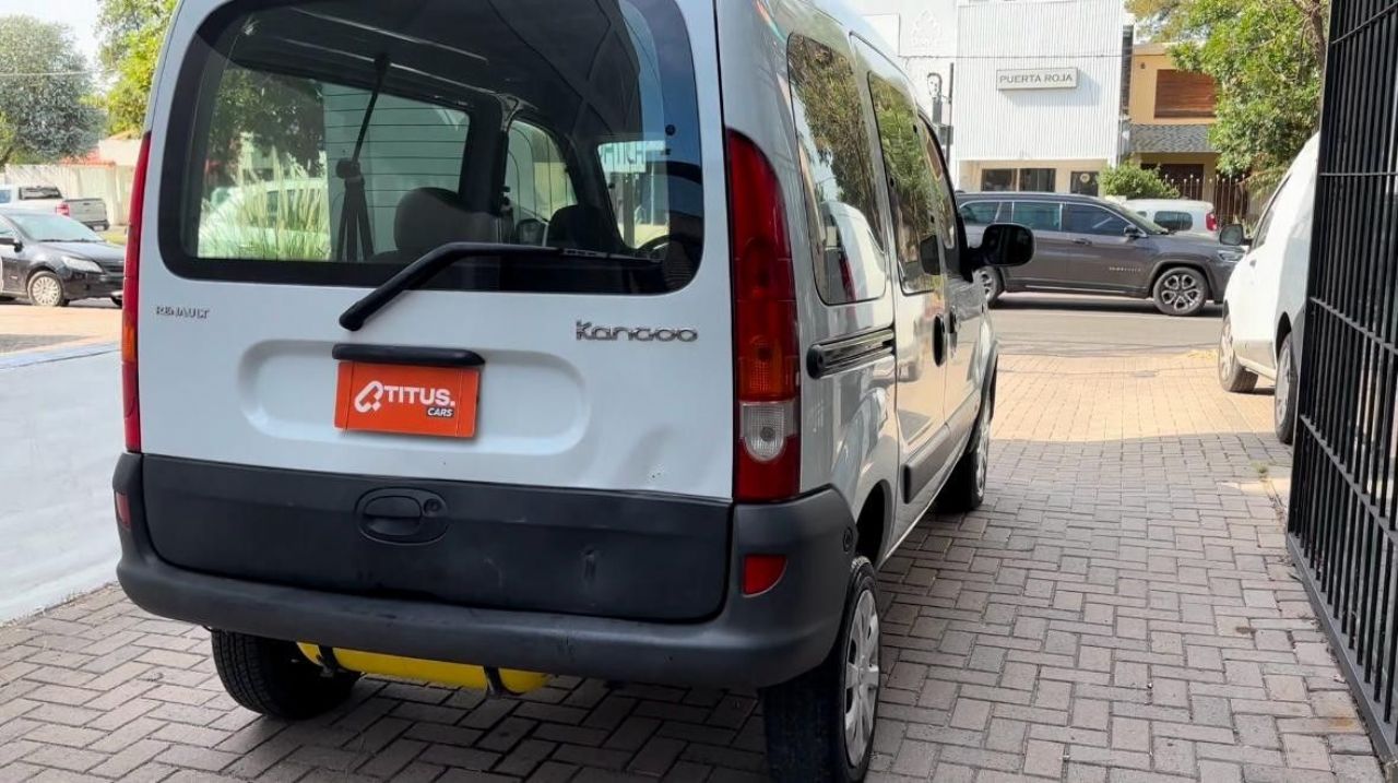 Renault Kangoo Usada Financiado en Córdoba, deRuedas