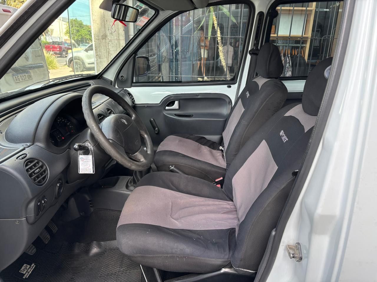 Renault Kangoo Usada Financiado en Córdoba, deRuedas