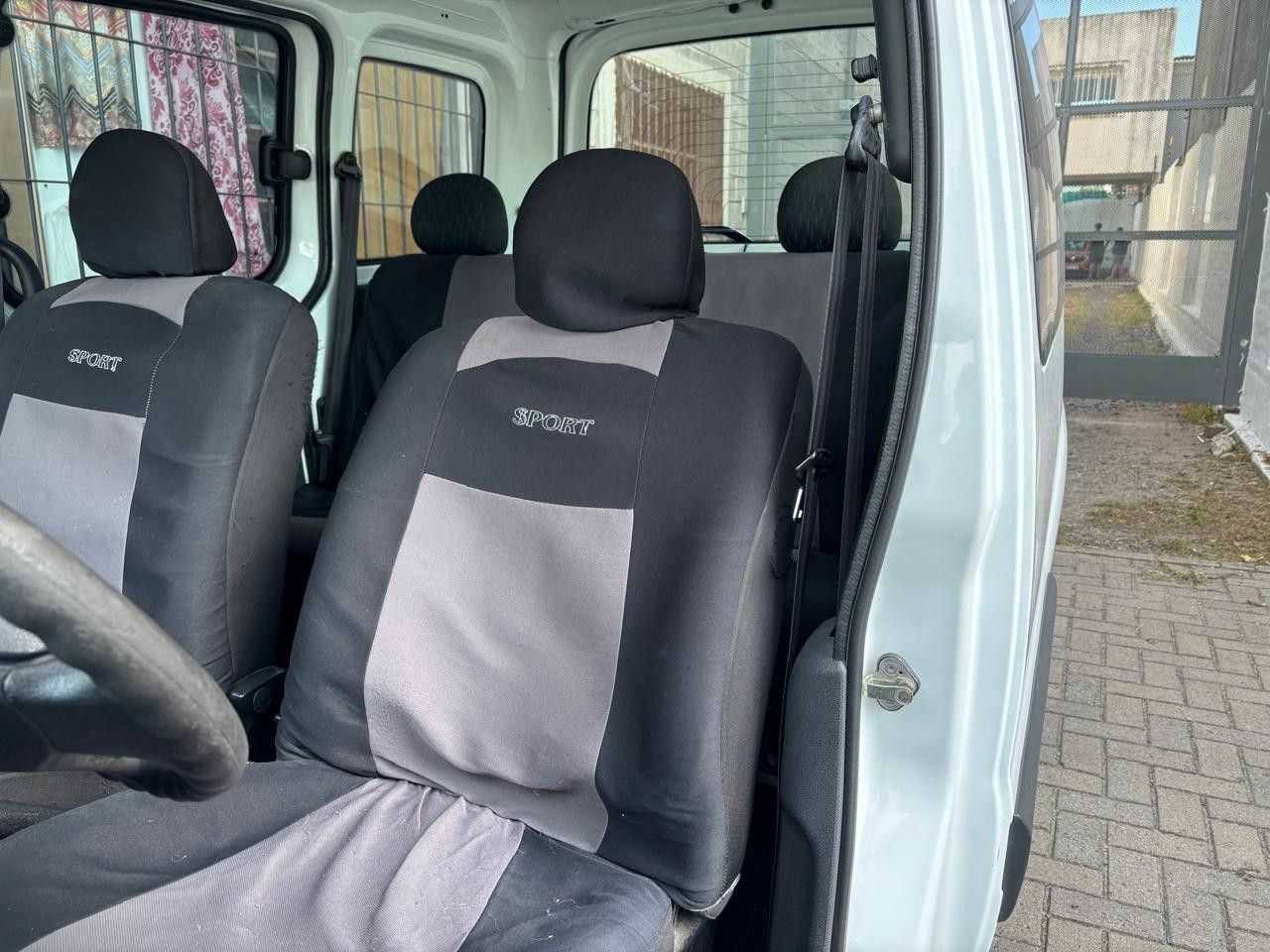 Renault Kangoo Usada Financiado en Córdoba, deRuedas