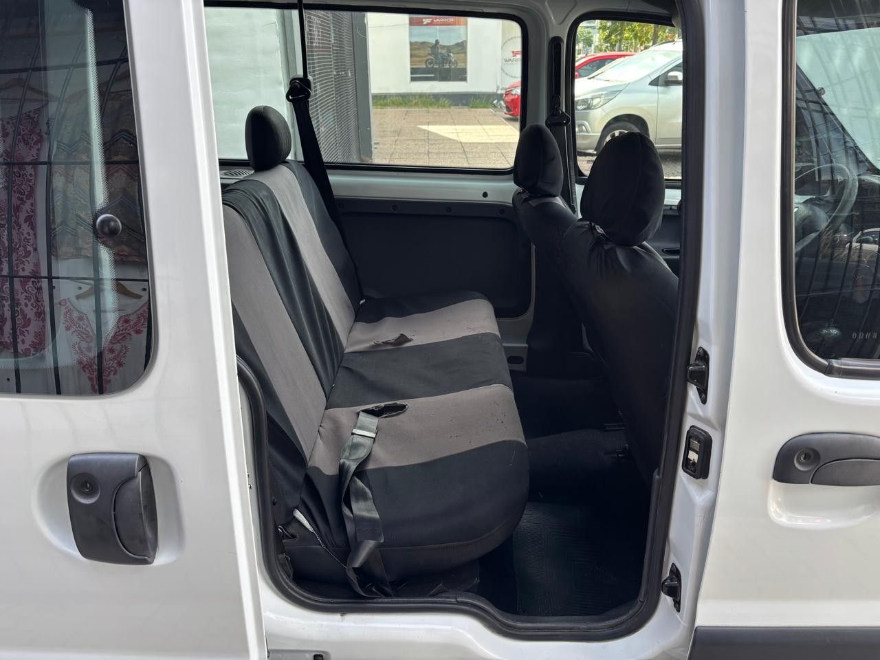 Renault Kangoo Usada Financiado en Córdoba, deRuedas