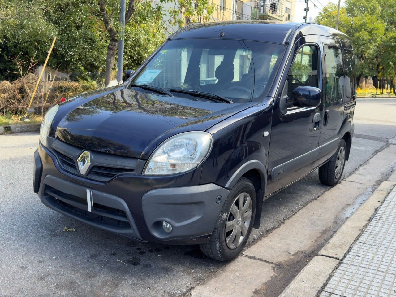 Renault Kangoo Usada en Buenos Aires, deRuedas