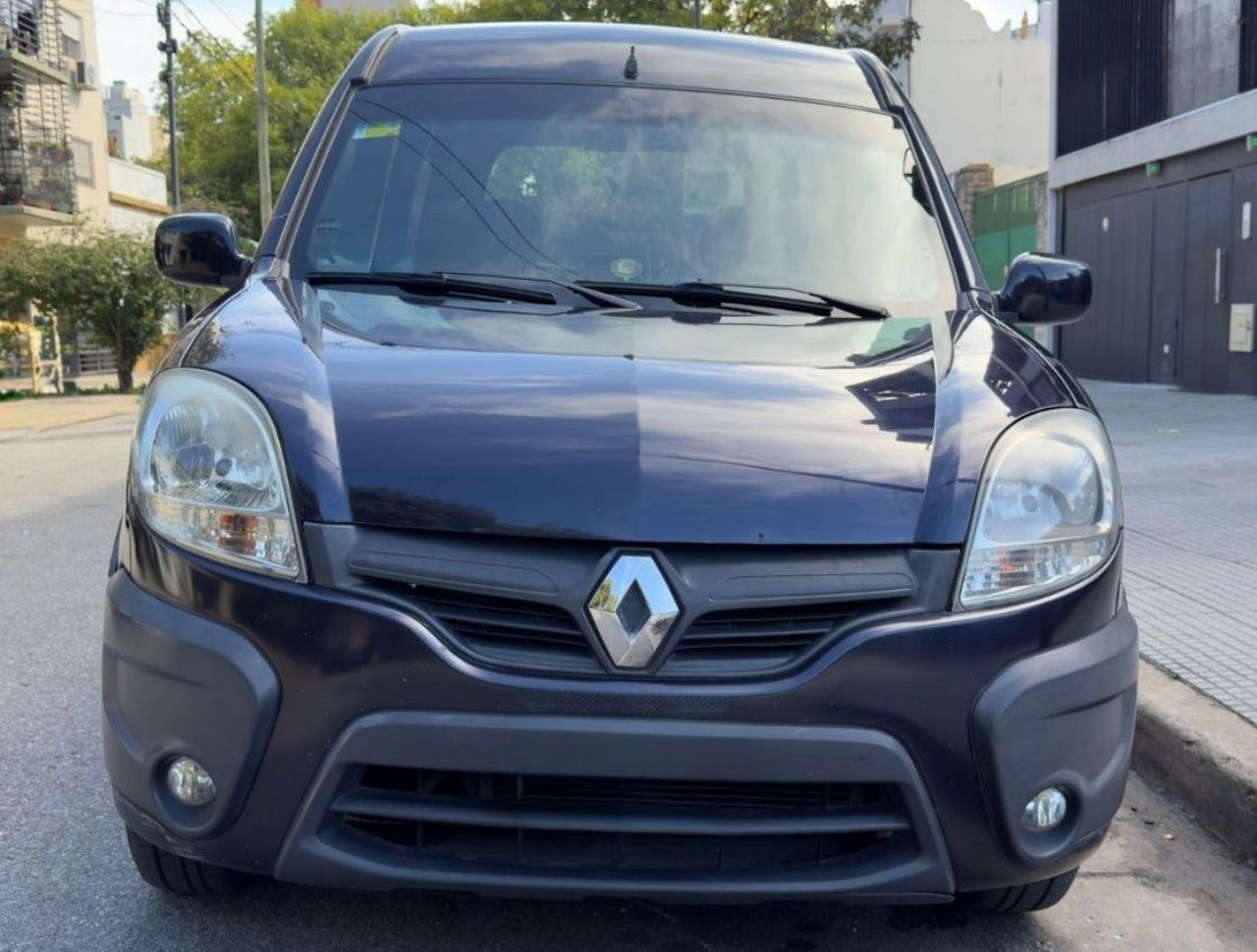 Renault Kangoo Usada en Buenos Aires, deRuedas