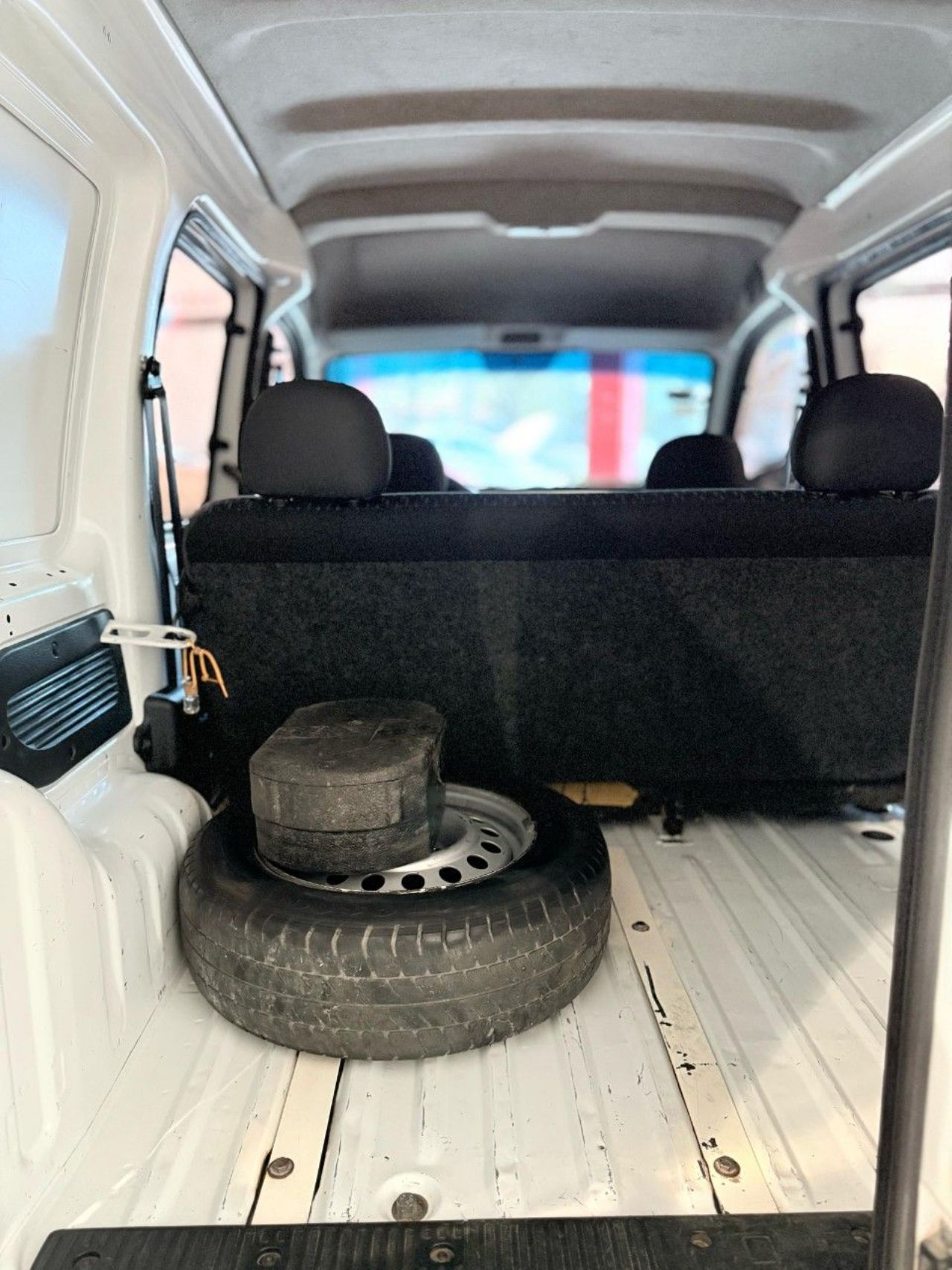 Renault Kangoo Usada Financiado en Córdoba, deRuedas