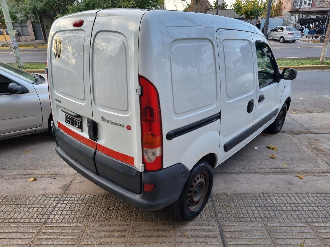 Renault Kangoo Usada Financiado en Mendoza, deRuedas