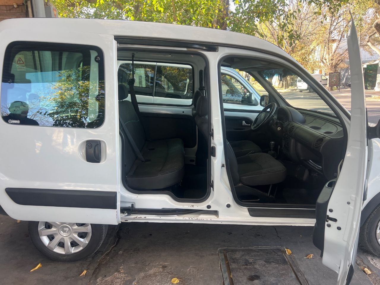 Renault Kangoo Usada Financiado en Mendoza, deRuedas