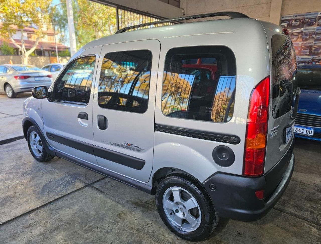 Renault Kangoo Usada en Mendoza, deRuedas