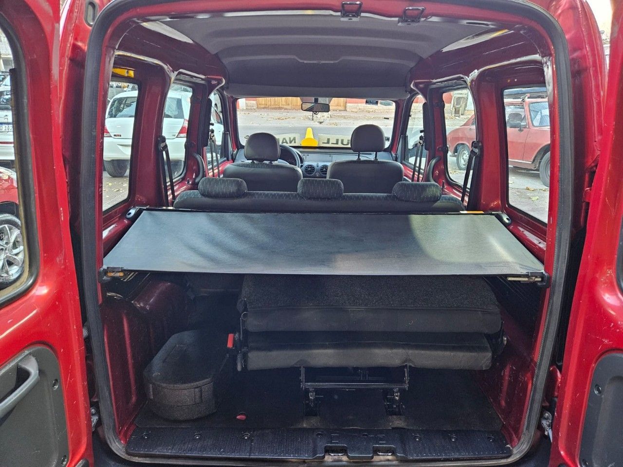 Renault Kangoo Usada en Mendoza, deRuedas