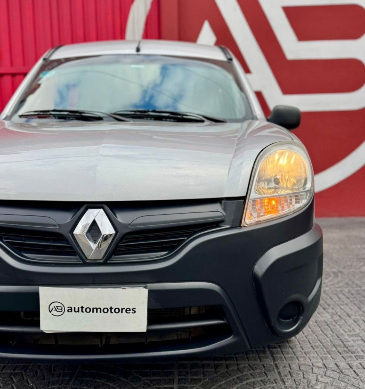 Renault Kangoo Usada Financiado en Córdoba, deRuedas