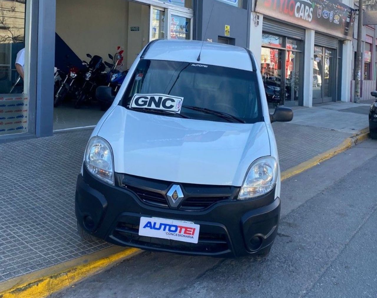 Renault Kangoo Usada Financiado en Córdoba, deRuedas