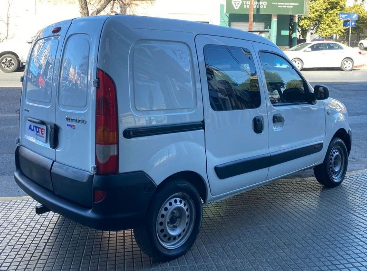Renault Kangoo Usada Financiado en Córdoba, deRuedas