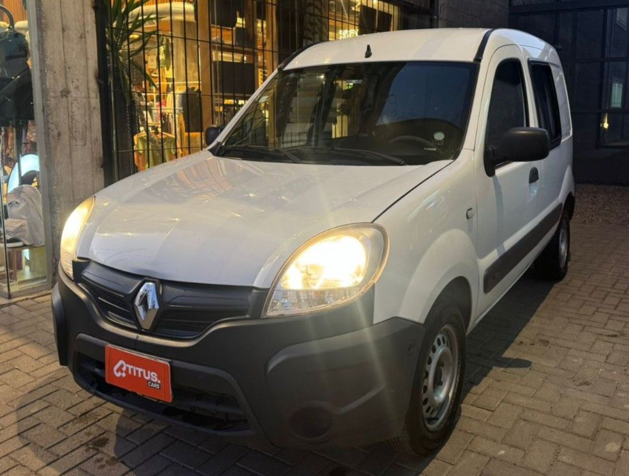 Renault Kangoo Usada Financiado en Córdoba, deRuedas