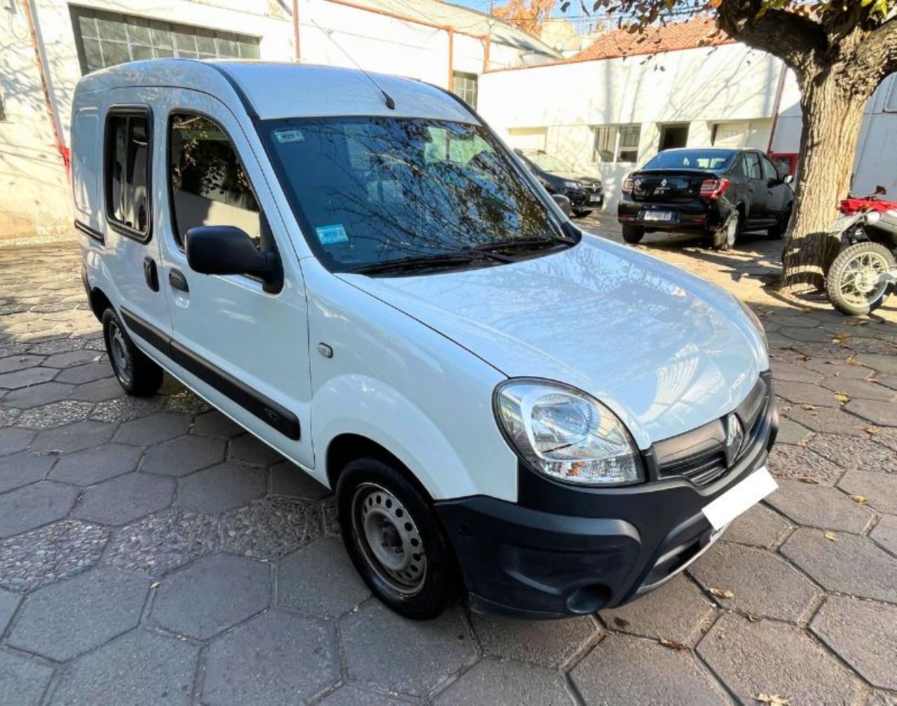 Renault Kangoo Usada en Mendoza, deRuedas