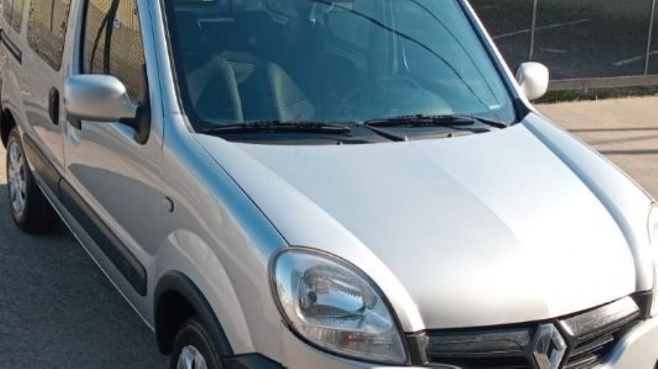 Renault Kangoo Usada en Mendoza, deRuedas