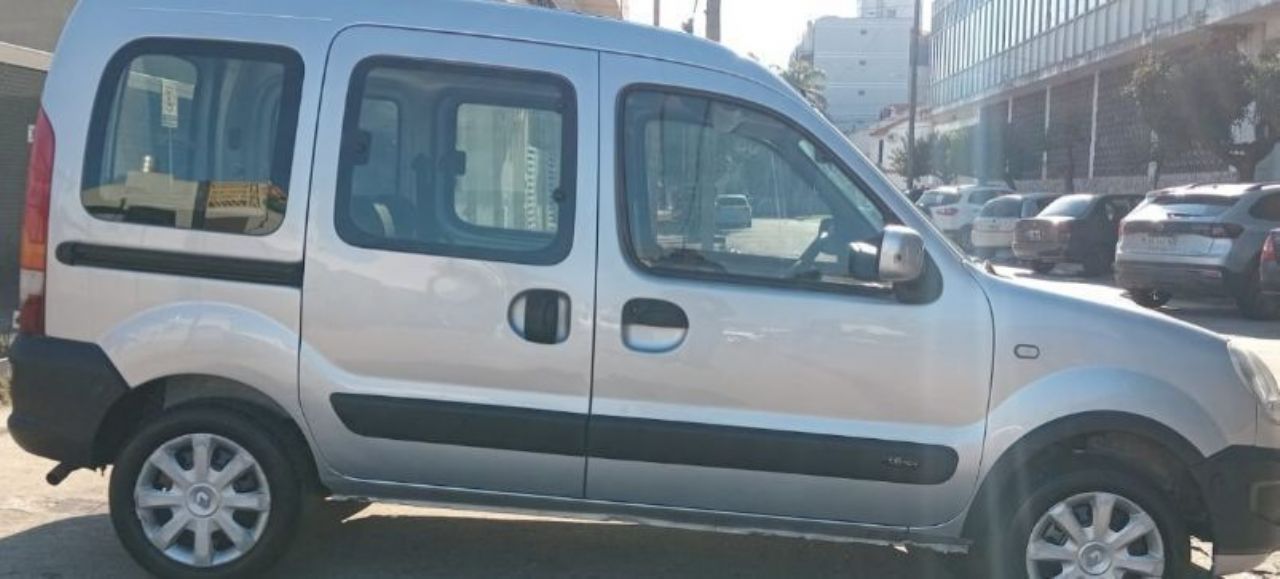 Renault Kangoo Usada en Mendoza, deRuedas