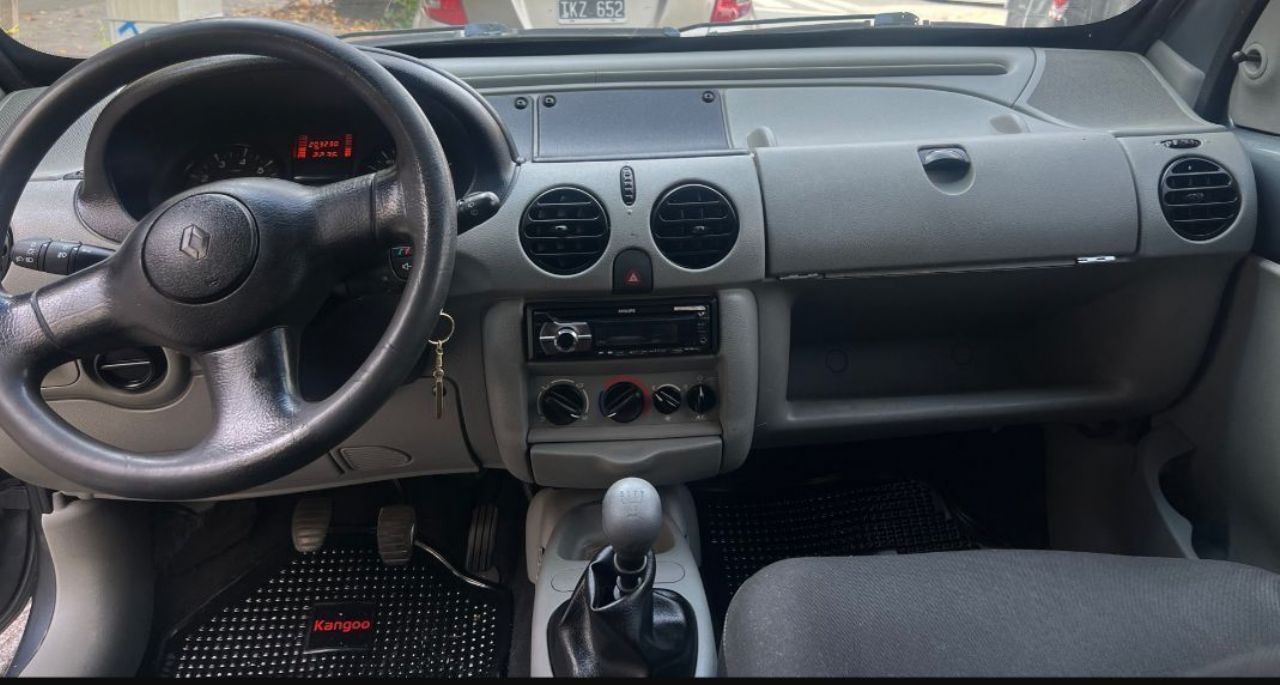 Renault Kangoo Usada en Mendoza, deRuedas