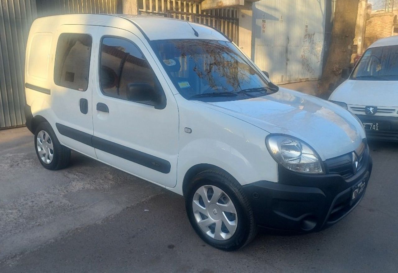 Renault Kangoo Usada en Mendoza, deRuedas