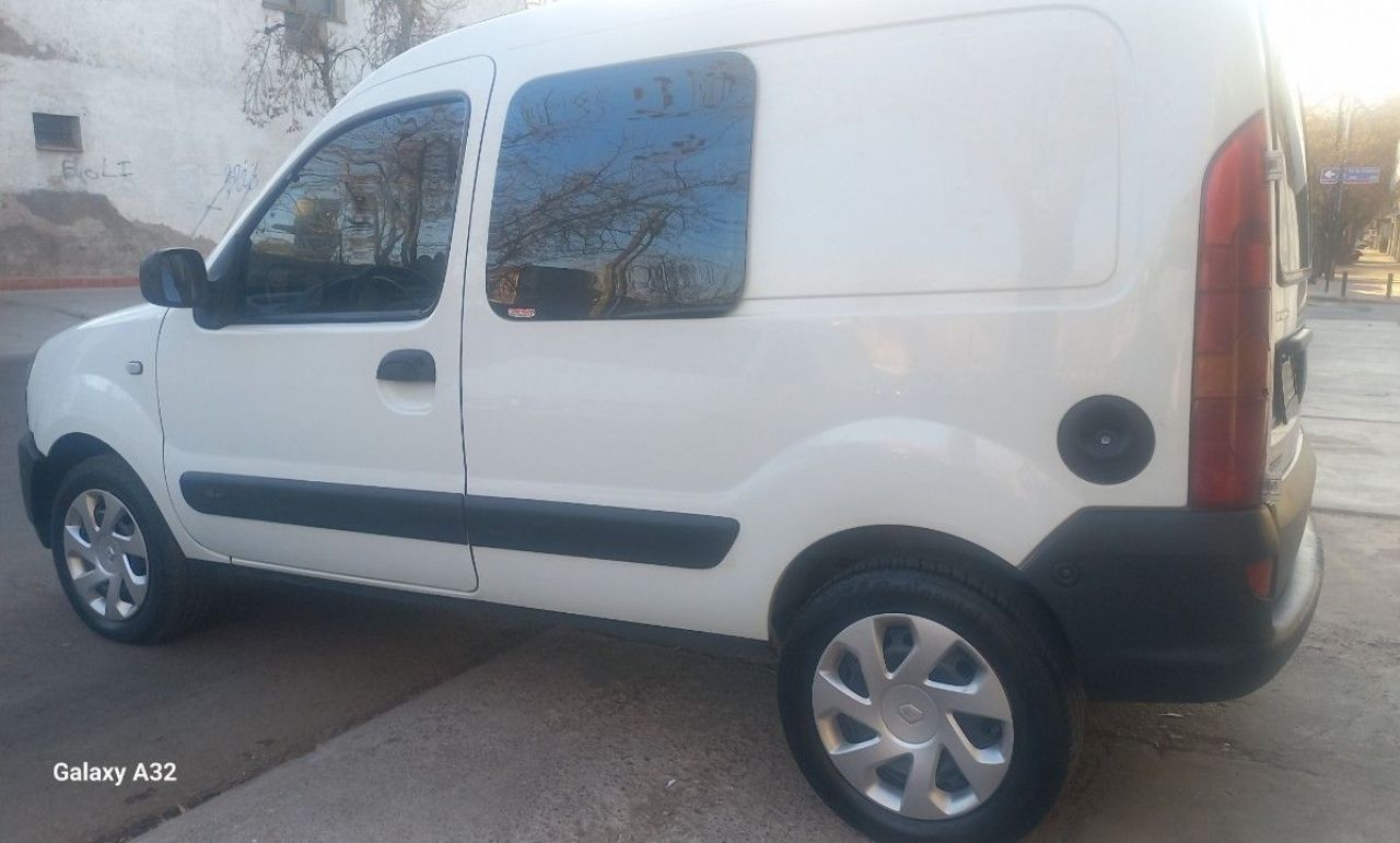 Renault Kangoo Usada en Mendoza, deRuedas