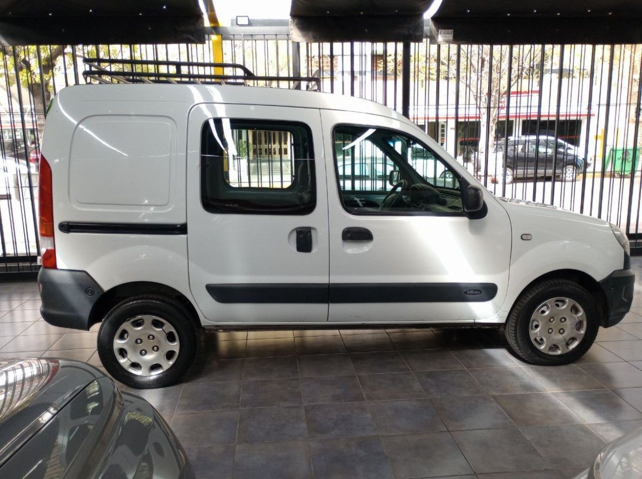 Renault Kangoo Usada en Mendoza, deRuedas