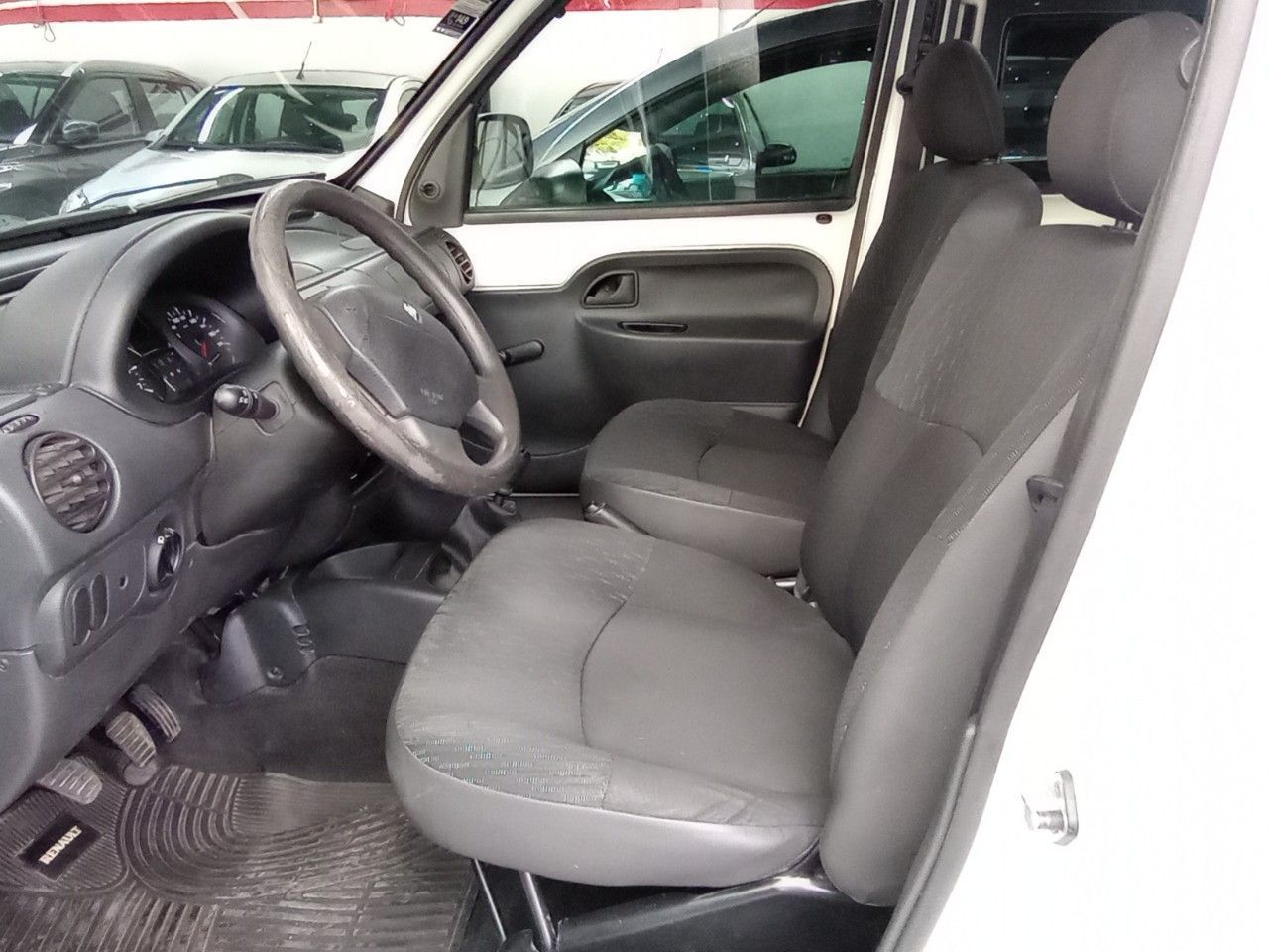 Renault Kangoo Usada en Mendoza, deRuedas