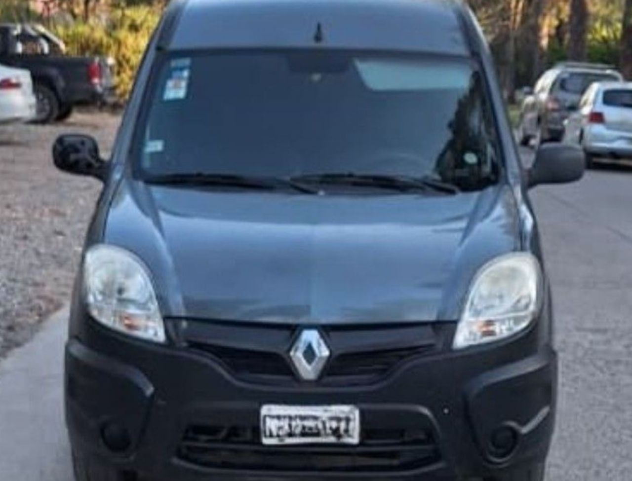 Renault Kangoo Usada en Tucumán, deRuedas