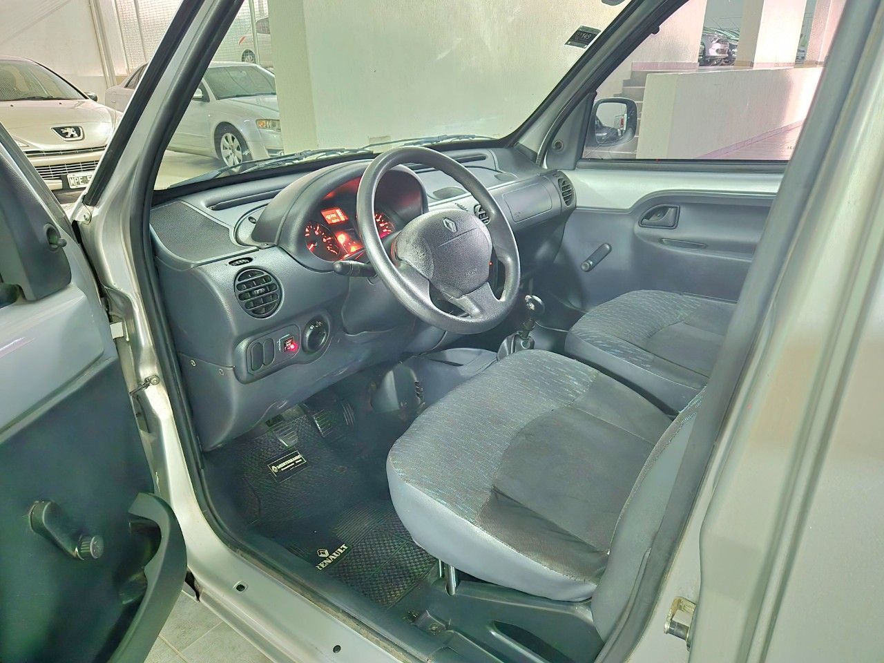 Renault Kangoo Usada Financiado en Mendoza, deRuedas