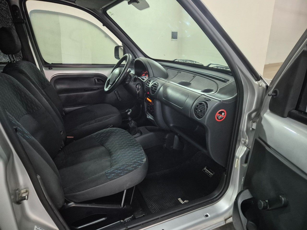 Renault Kangoo Usada Financiado en Mendoza, deRuedas