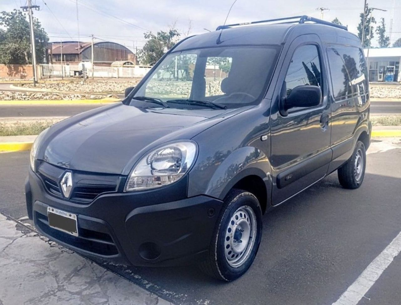 Renault Kangoo Usada en Mendoza, deRuedas