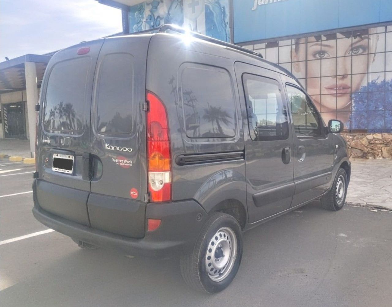 Renault Kangoo Usada en Mendoza, deRuedas