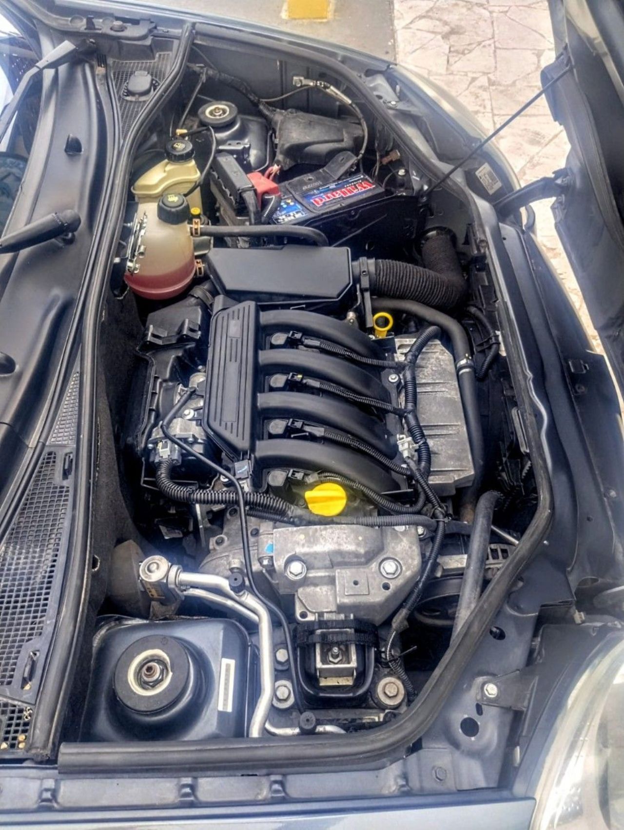 Renault Kangoo Usada en Mendoza, deRuedas