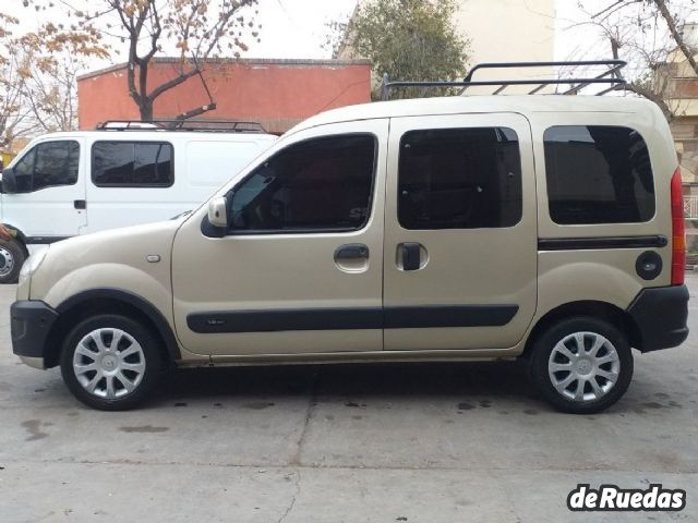 Renault Kangoo Usada en Mendoza, deRuedas