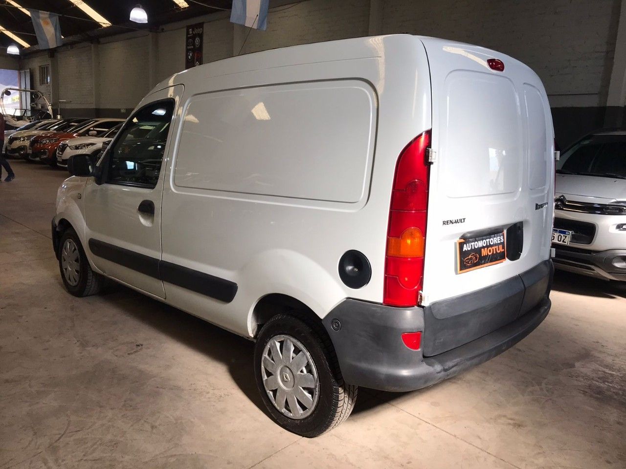 Renault Kangoo Usada en Mendoza, deRuedas