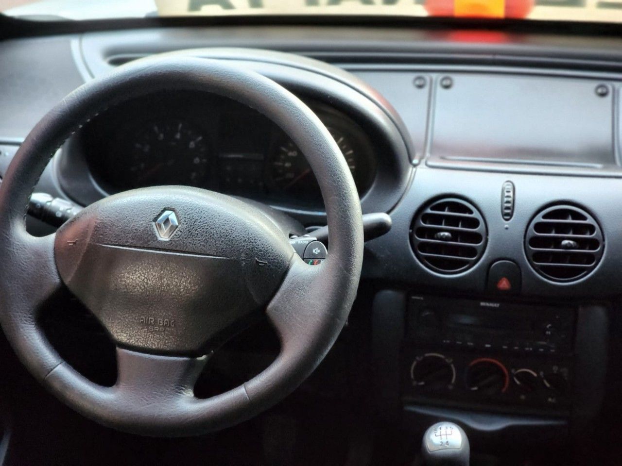 Renault Kangoo Usada en Mendoza, deRuedas