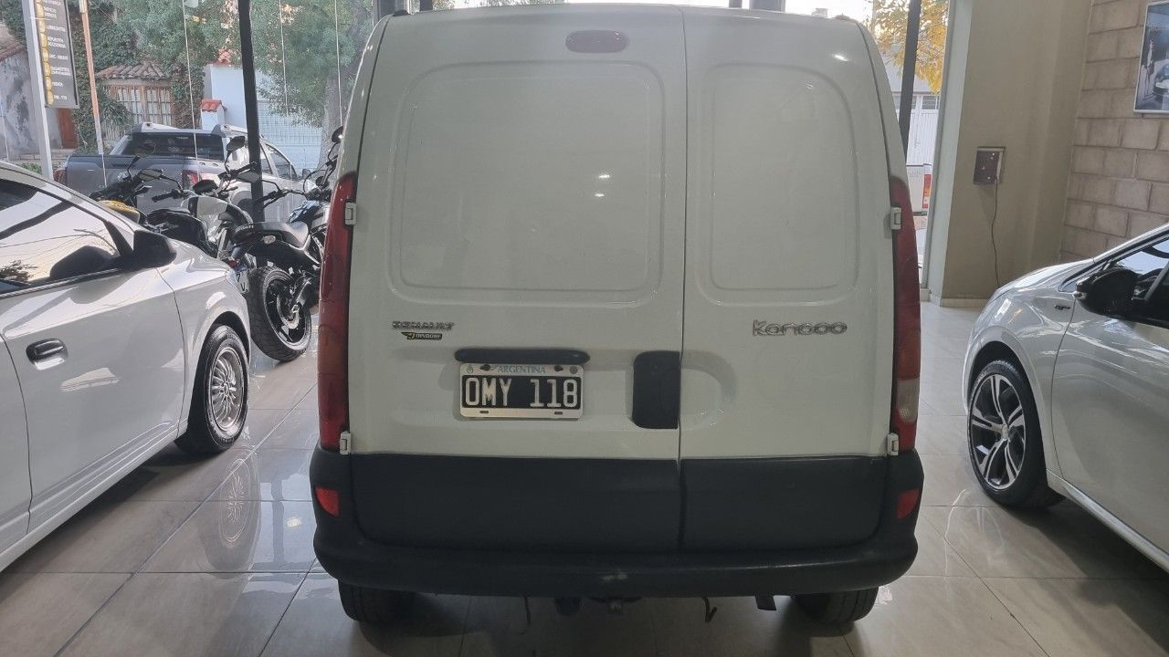 Renault Kangoo Usada en Mendoza, deRuedas