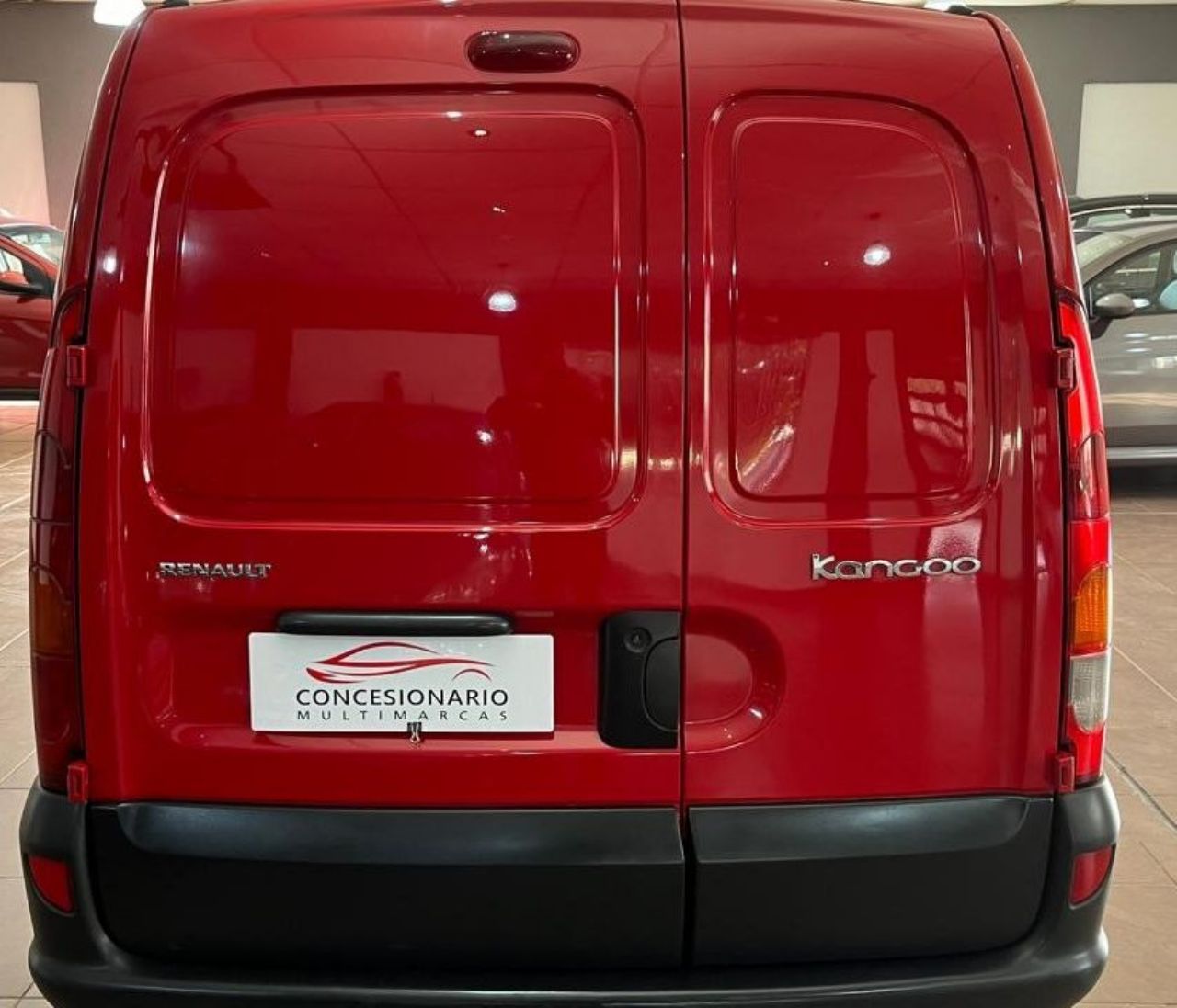 Renault Kangoo Usada en Mendoza, deRuedas