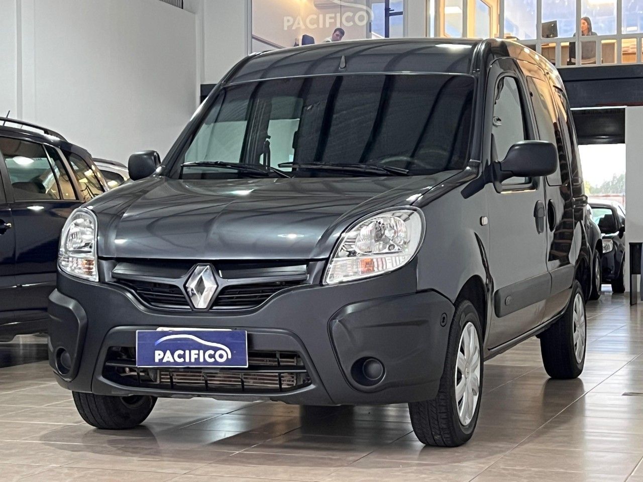 Renault Kangoo Usada Financiado en Córdoba, deRuedas