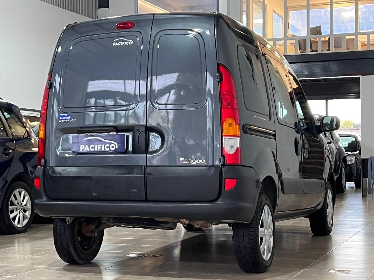 Renault Kangoo Usada Financiado en Córdoba, deRuedas