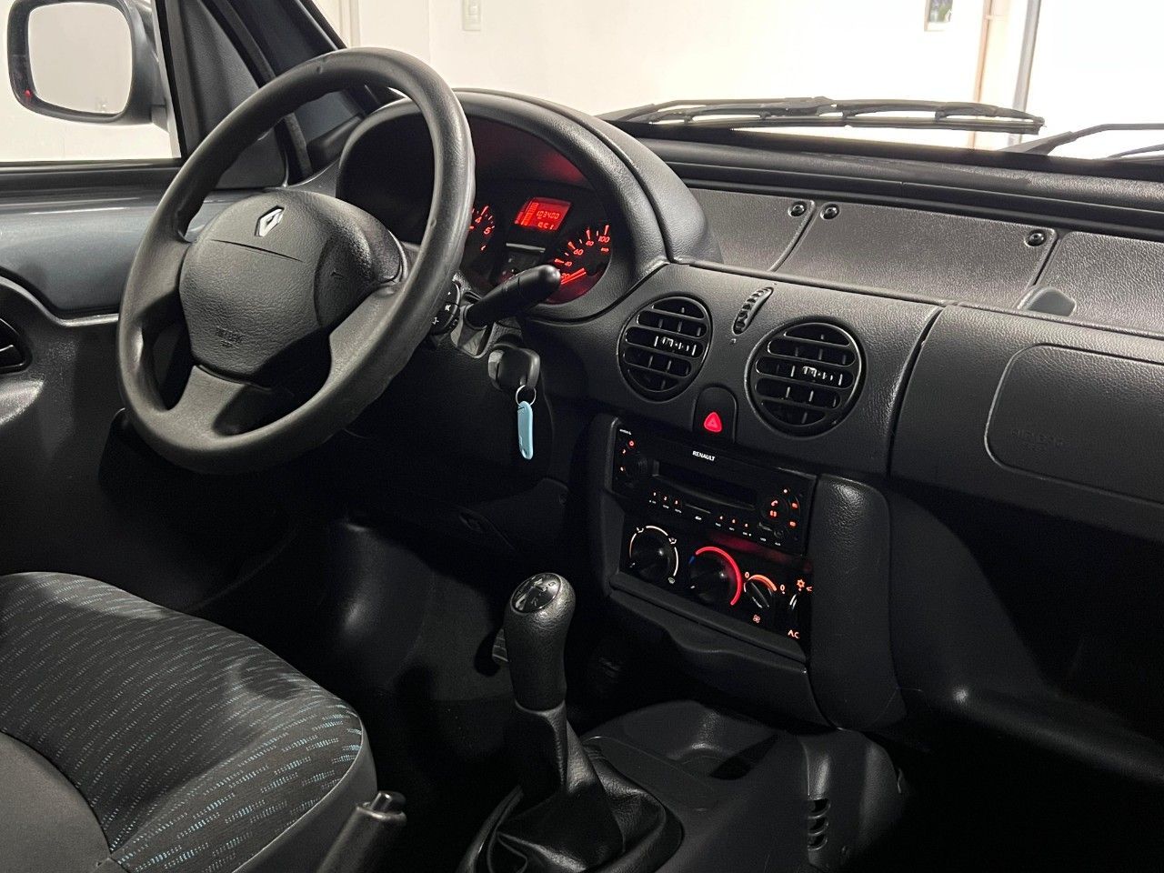 Renault Kangoo Usada Financiado en Córdoba, deRuedas