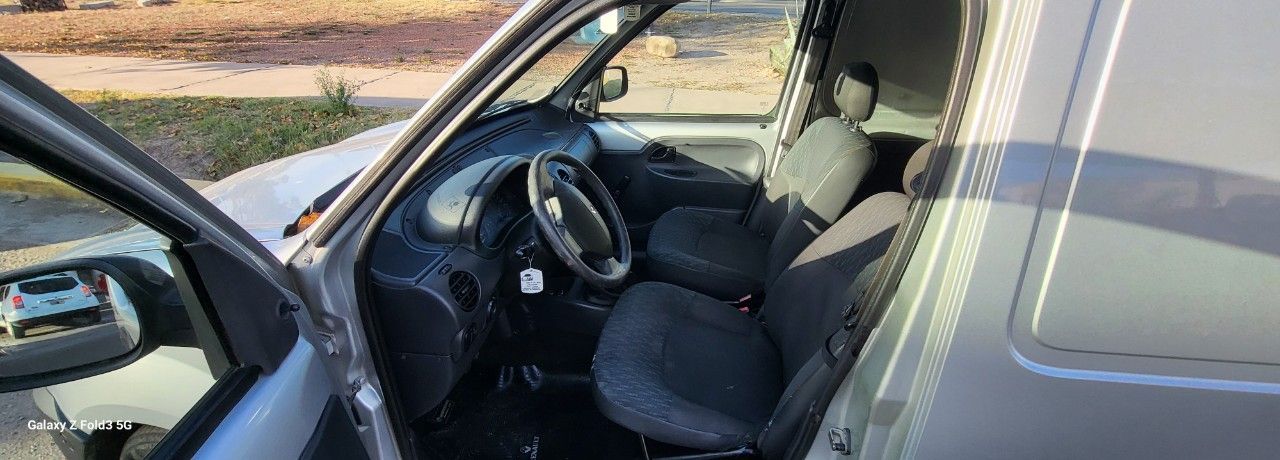 Renault Kangoo Usada en Mendoza, deRuedas